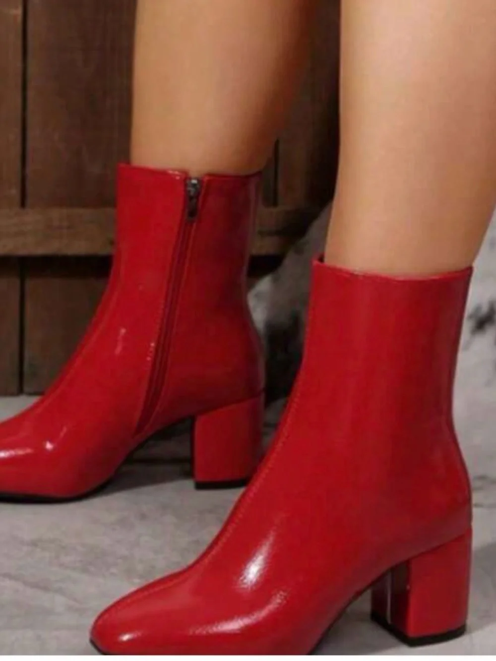 N/A sleek red